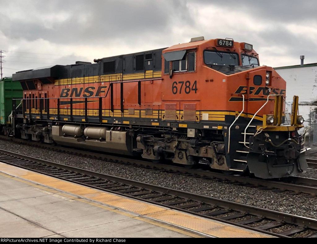 BNSF 6784